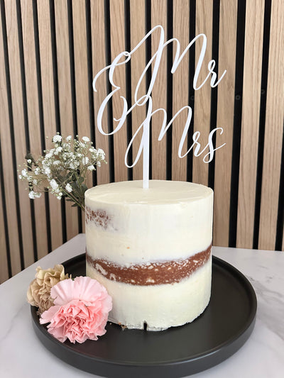 Acrylic Cake Topper Mr. & Mrs.