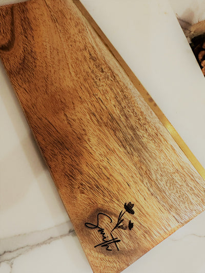 Personalized Marble & Wood Charcuterie Board - Custom Engraved Serving Platter for Weddings and Housewarming