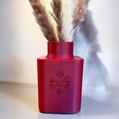 Intricate 3D Printed Snowflake Vase: Eco-Friendly Home Decor for Interior Design Enthusiasts