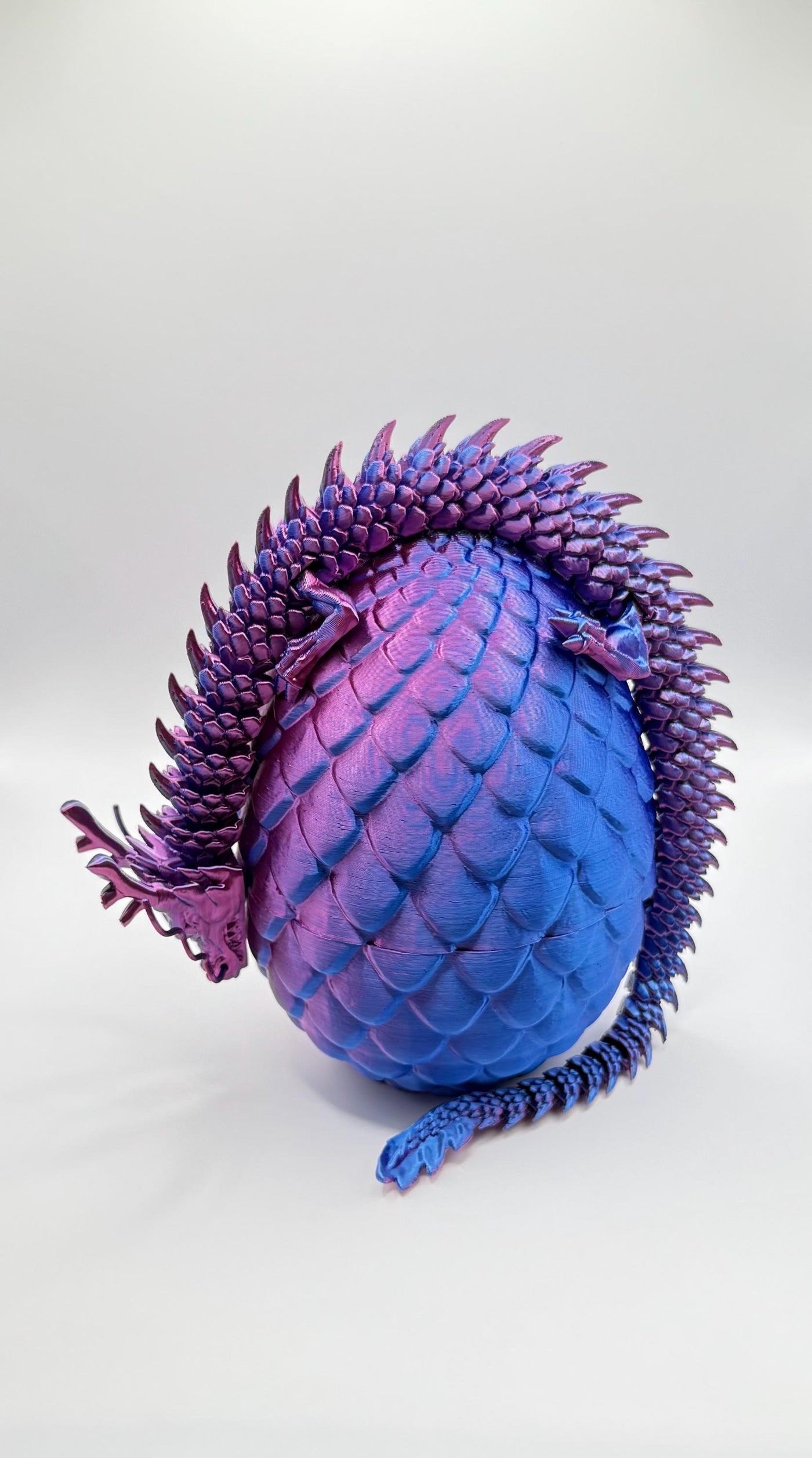 3D Printed Articulated Dragon and Egg: Fantasy Figurine, Collectible & Sensory Toy, Bookshelf and Desk Decor, Toddler Room Decor Easter Gift