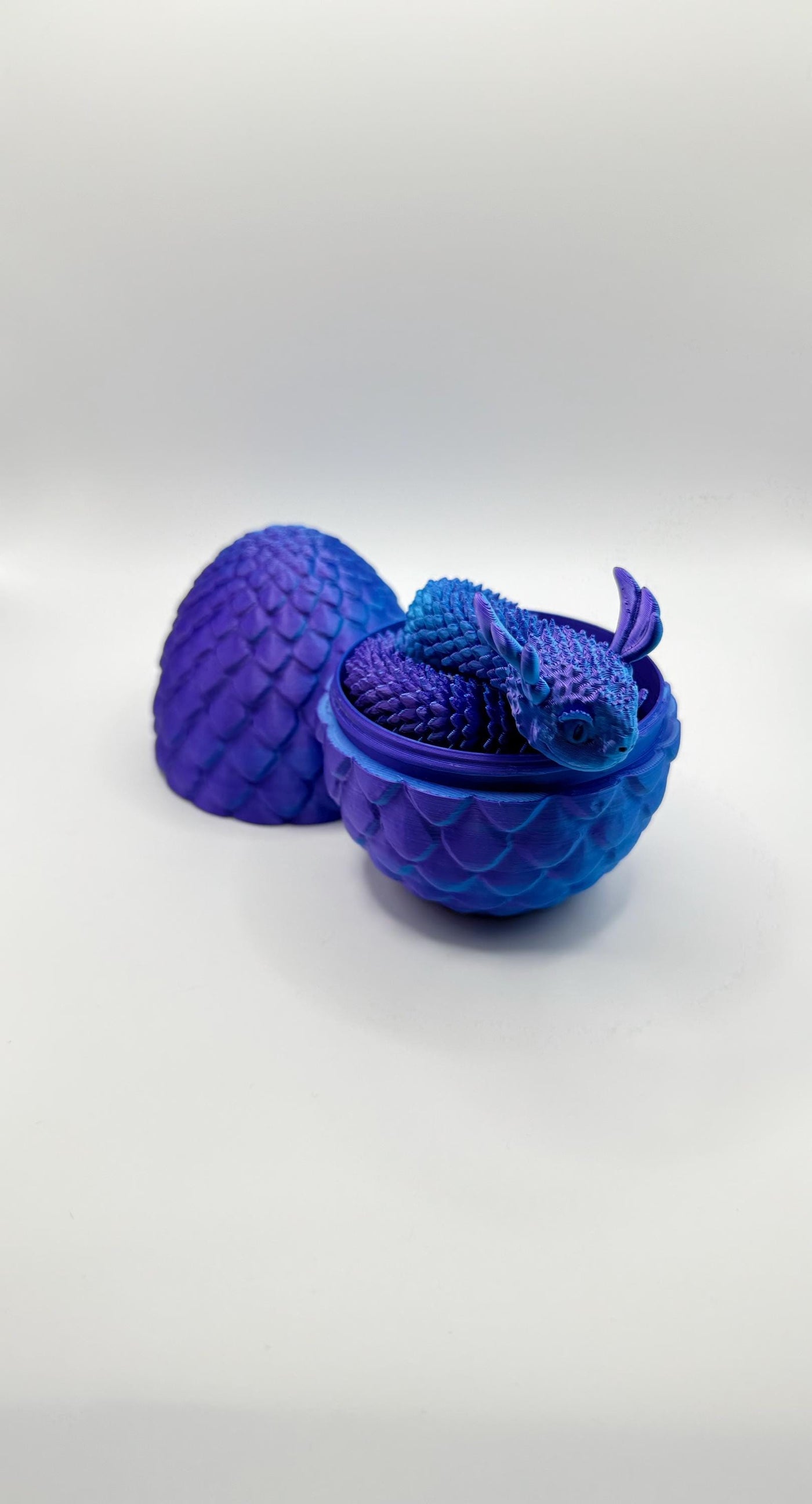 3D Printed Articulated Snake with Egg: Unique Sensory Toy, Bookshelf and Desk Decor, Birthday Gift, Toddlers Room Decor, Easter