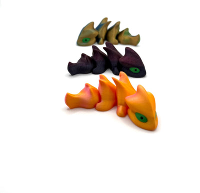 3D Printed Articulated Tiny Green Eye Dragon Fantasy Collectible Sensory Toy Gift, Bookshelf and Desk Decor Toddler Room Decor Birthday gift