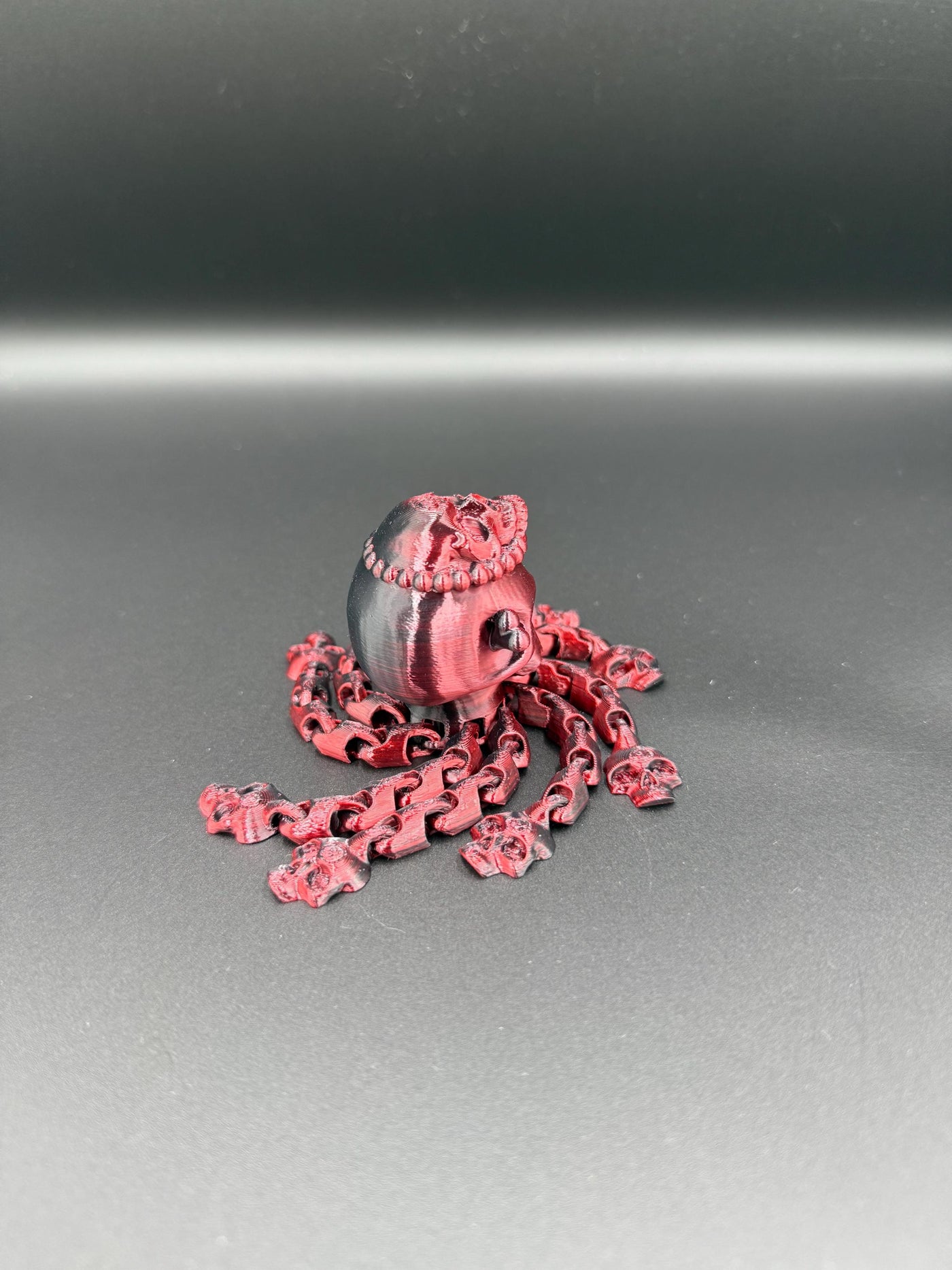 3D Printed Articulated Octopus Skull – Unique Poseable Figurine, Desk Toy & Gothic Home Décor, Bookshelf decor, desk toy, Halloween Decor