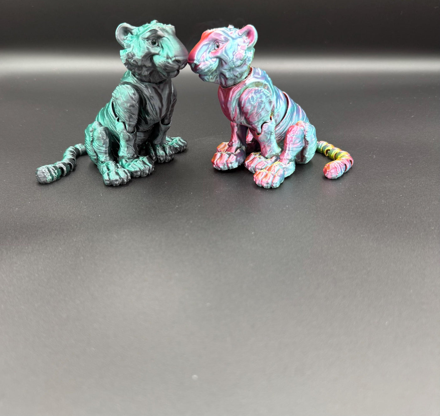 3D Printed Articulated Tiger – Poseable Fidget Toy, Fantasy Animal Figurine, Sensory Desk Toy, Bookshelf Decor & Unique Birthday Gift