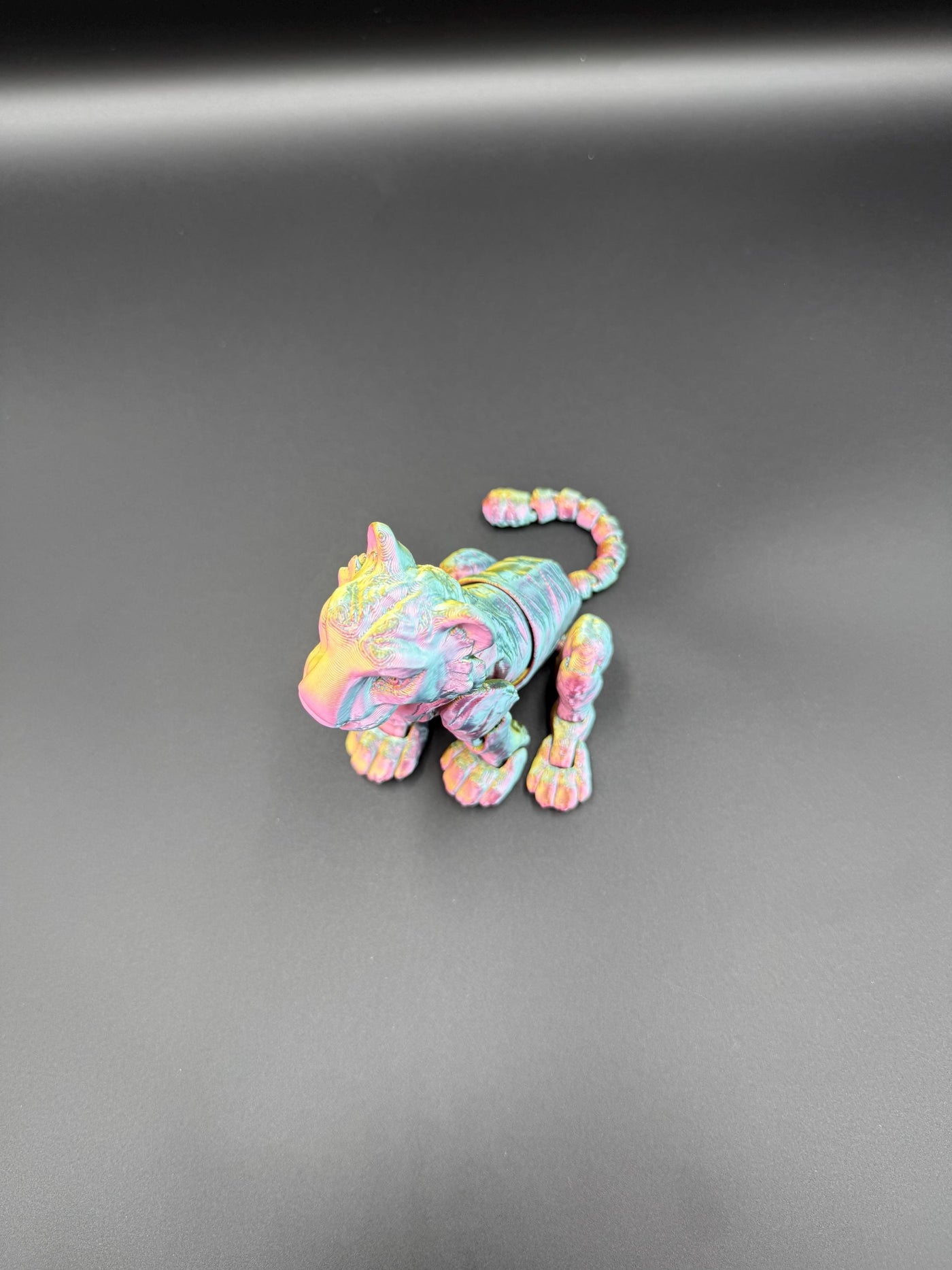 3D Printed Articulated Tiger – Poseable Fidget Toy, Fantasy Animal Figurine, Sensory Desk Toy, Bookshelf Decor & Unique Birthday Gift