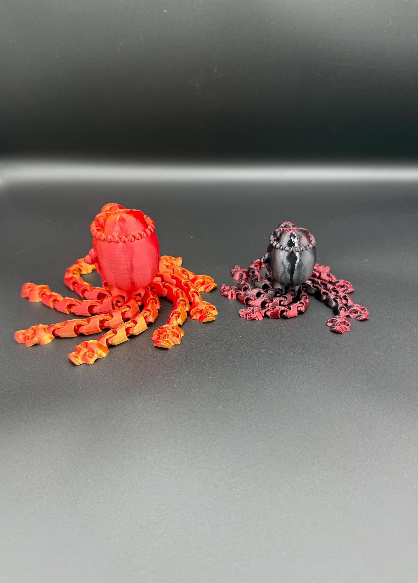 3D Printed Articulated Octopus Skull – Unique Poseable Figurine, Desk Toy & Gothic Home Décor, Bookshelf decor, desk toy, Halloween Decor