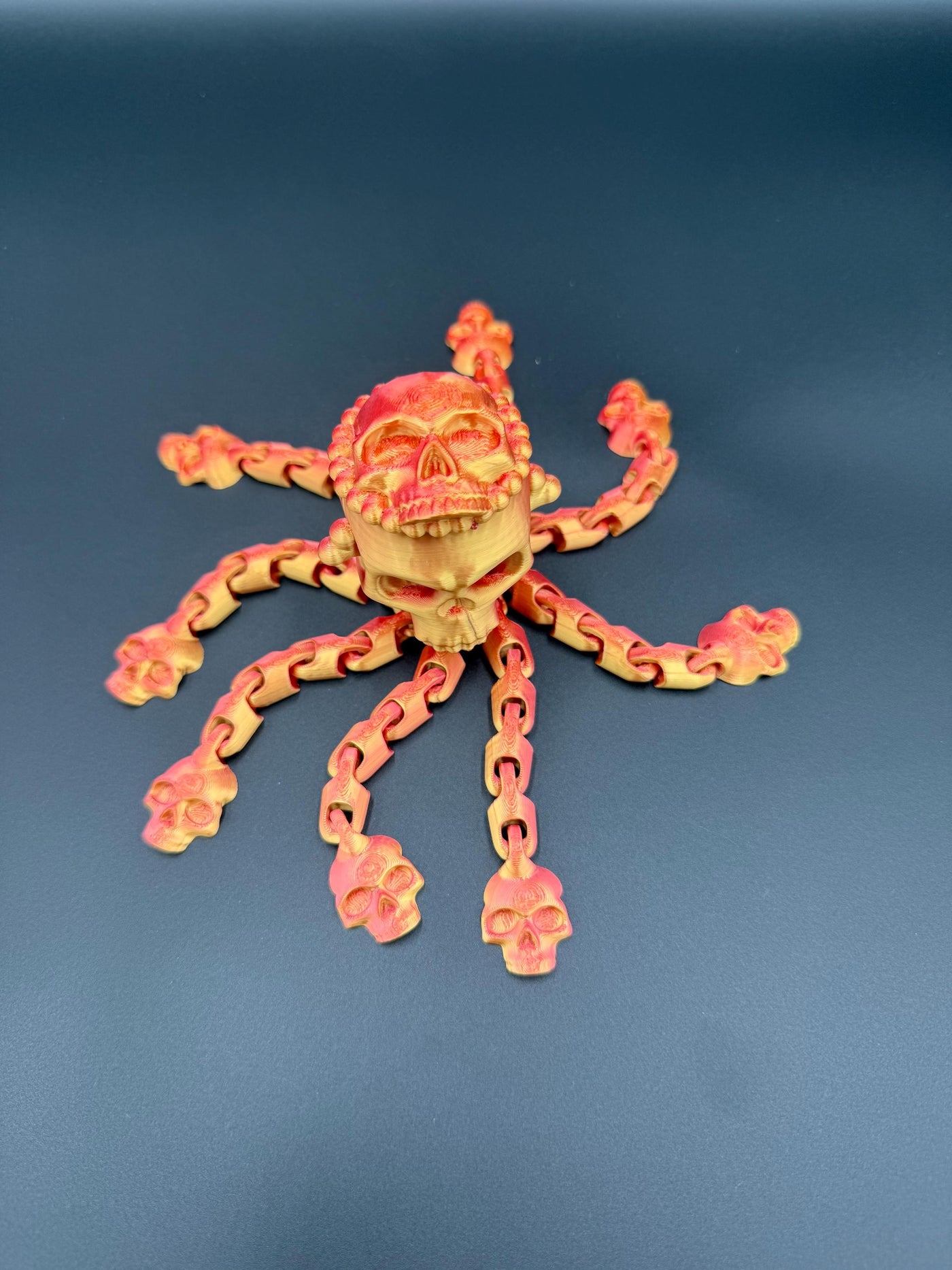 3D Printed Articulated Octopus Skull – Unique Poseable Figurine, Desk Toy & Gothic Home Décor, Bookshelf decor, desk toy, Halloween Decor