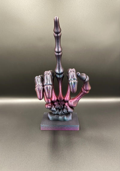 3D Printed Skeleton Hand with Middle Finger Statue – Gothic Desk Decor, Funny Halloween Figurine, Spooky Bookshelf Ornament Unique Gift Idea
