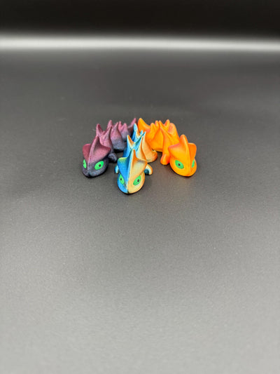 3D Printed Articulated Green Eye Dragon Flexible Fantasy Figurine Dragon Fidget Toy Mythical Creature Collectible Gift for Dragon Love