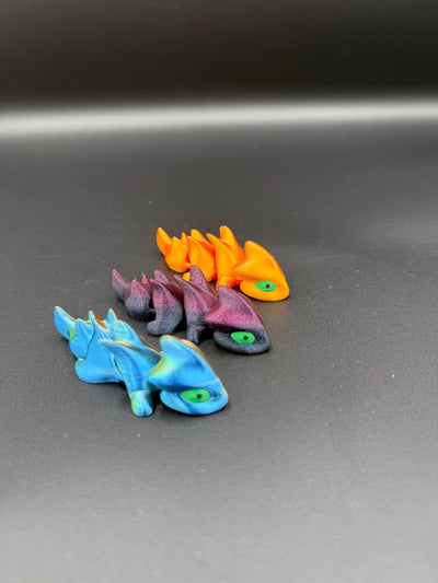 3D Printed Articulated Green Eye Dragon Flexible Fantasy Figurine Dragon Fidget Toy Mythical Creature Collectible Gift for Dragon Love