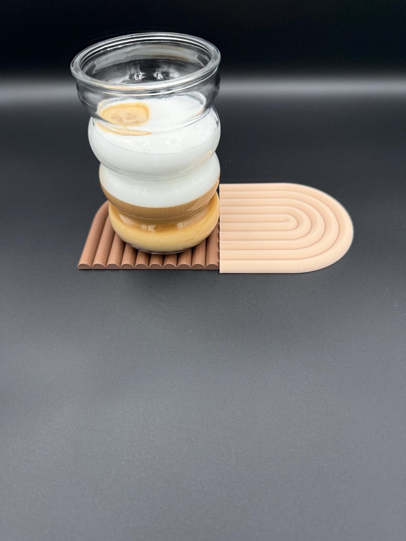 Modern 3D Printed Semicircle Coasters: Minimalist Home Decor