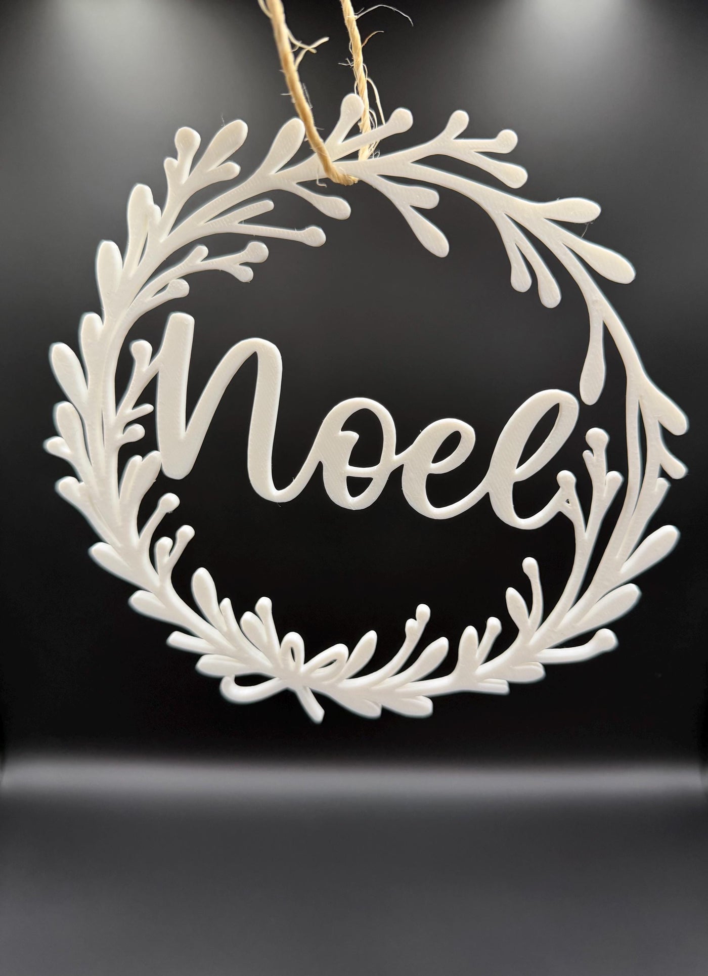 3D Printed “Noel” Christmas Wreath Modern Holiday Door Decor Minimalist Winter Wall Hanging Neutral Christmas Decoration Holiday Mantel