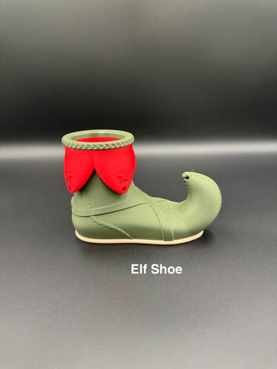 3D Printed Santa’s Helper Elf Shoe House & Elf Shoe Decor Christmas Shelf Display North Pole Village Festive Home Decoration
