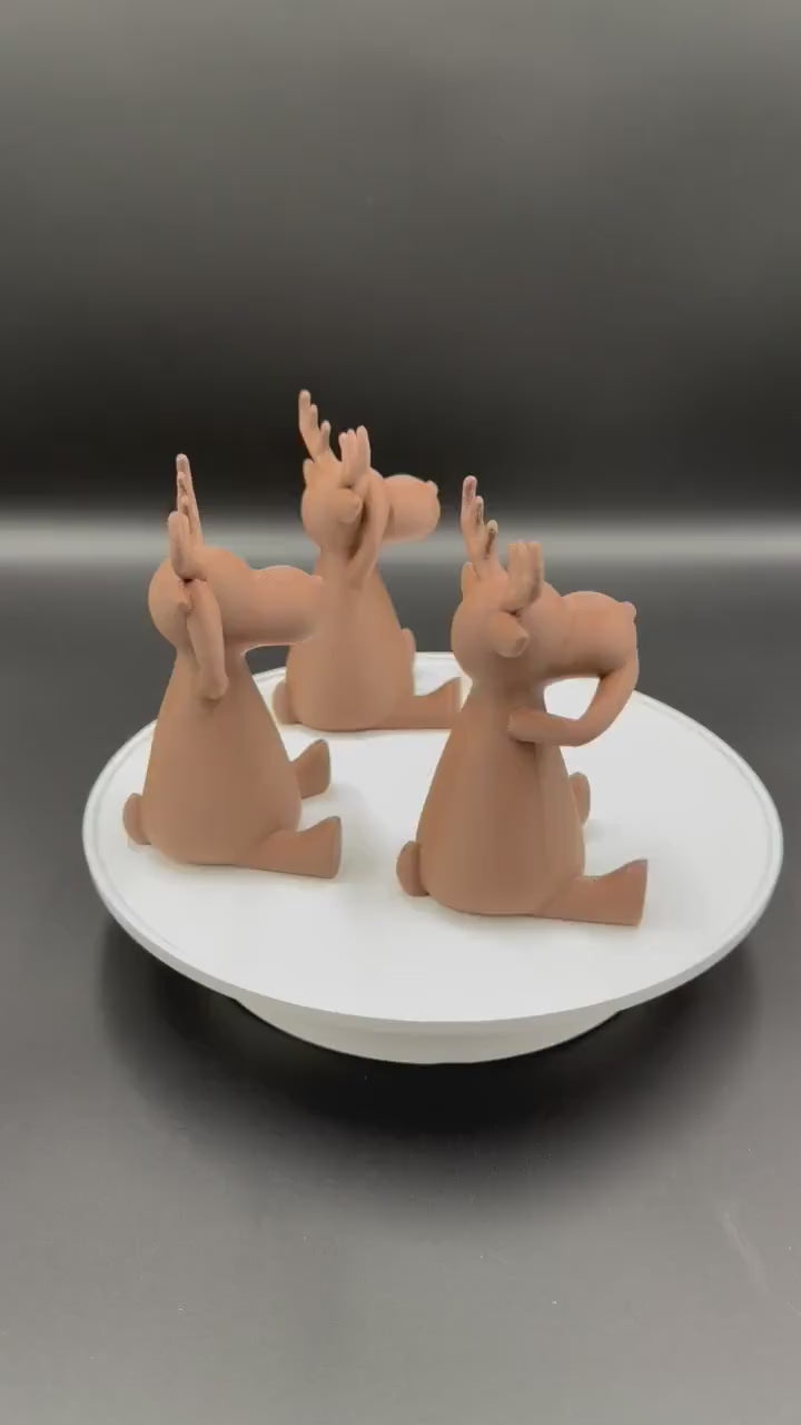 3D Printed Reindeer Trio See No Evil Speak No Evil Hear No Evil Christmas Figurines Cute Holiday Shelf Decor Reindeer Decoration Set