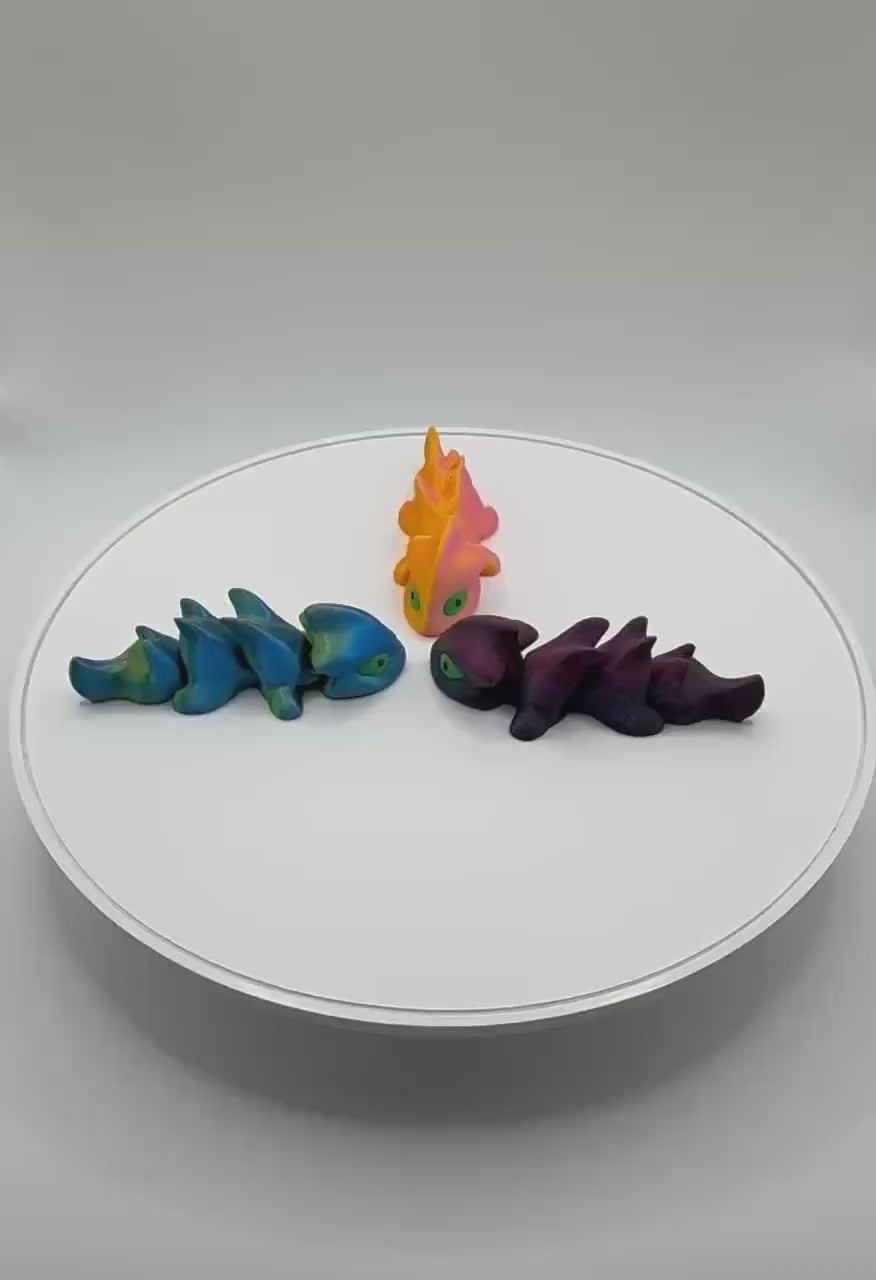 3D Printed Articulated Tiny Green Eye Dragon Fantasy Collectible Sensory Toy Gift, Bookshelf and Desk Decor Toddler Room Decor Birthday gift