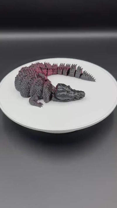 3D Printed Articulated Crocodile: Poseable Fidget Toy, Desk Decor